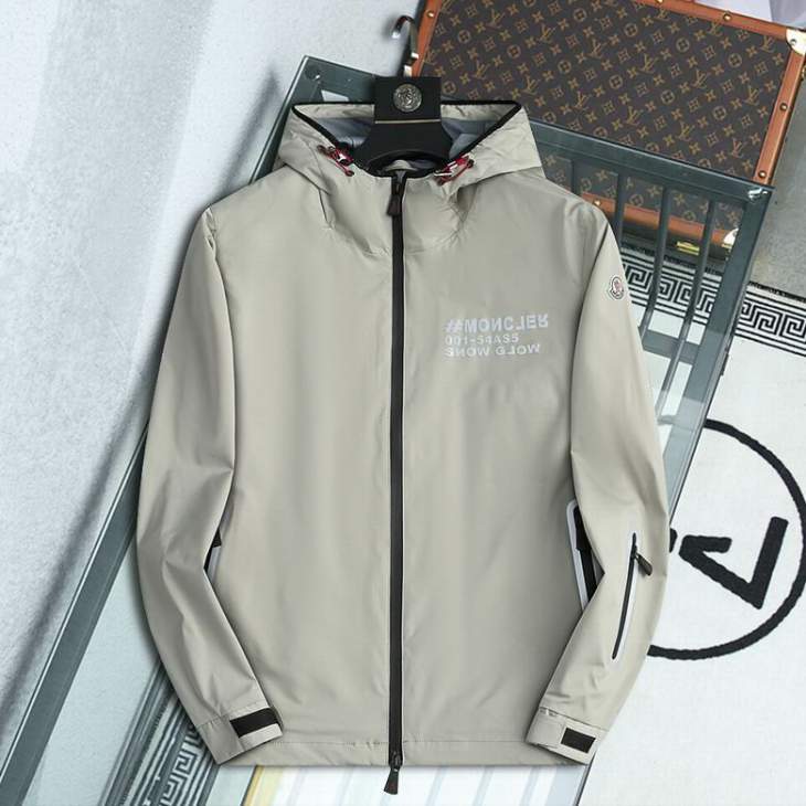 Picture of Moncler Jackets _SKUMonclerM-XXL7s13031030